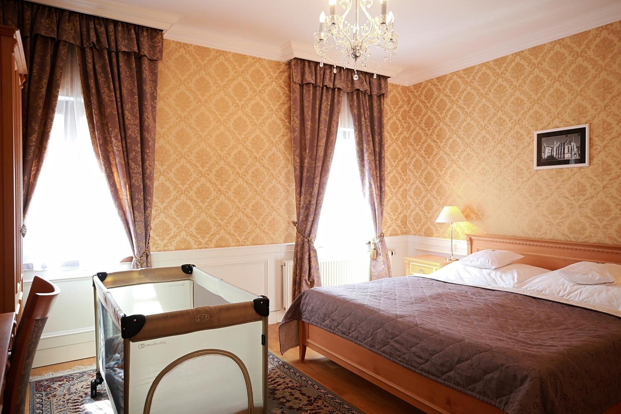 Zamecky Hotel Lednice Eksteriør billede