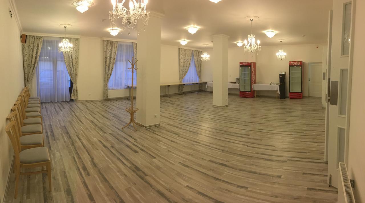 Zamecky Hotel Lednice Eksteriør billede
